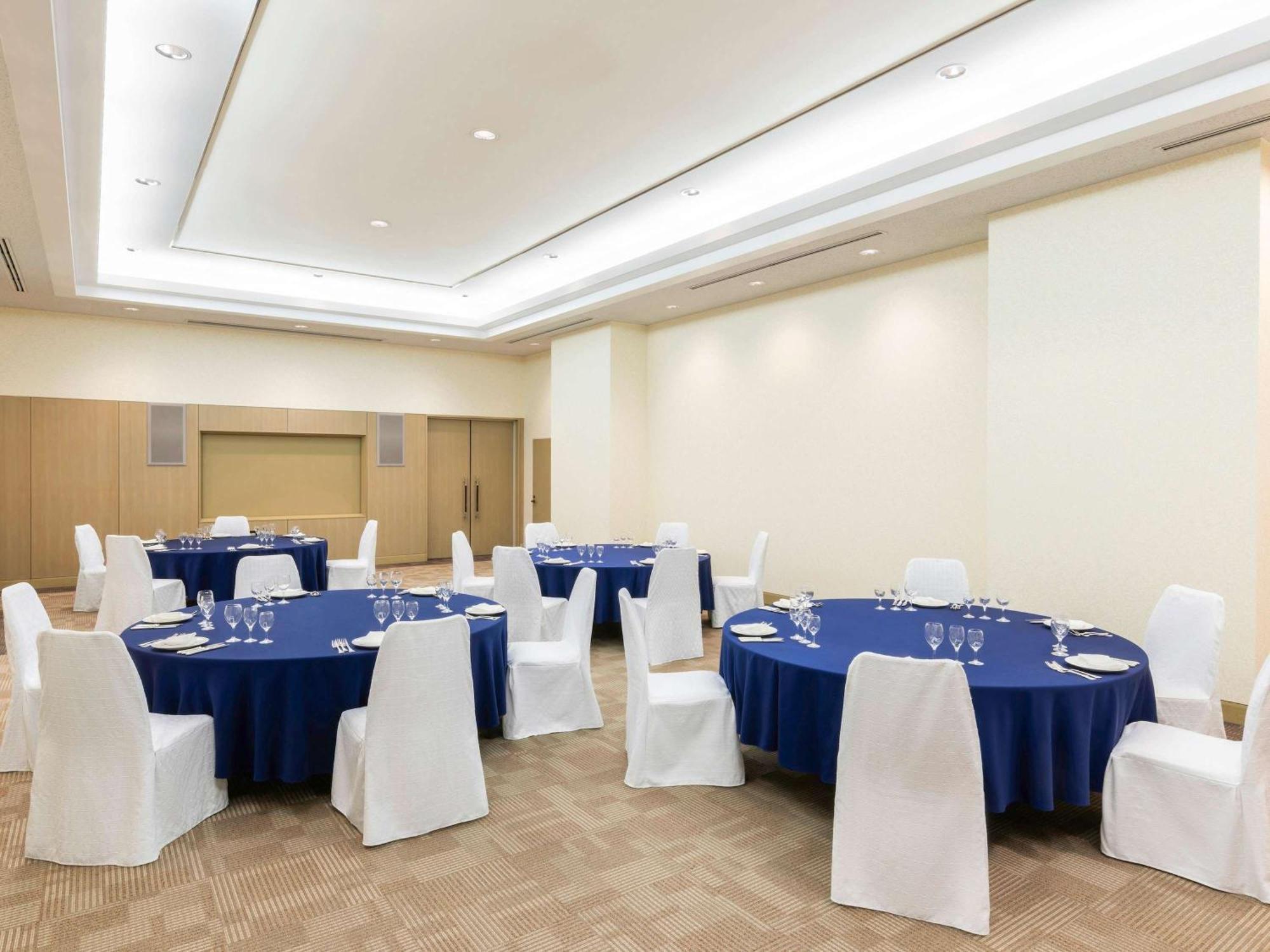 Grand Mercure Sapporo Odori Park Екстериор снимка